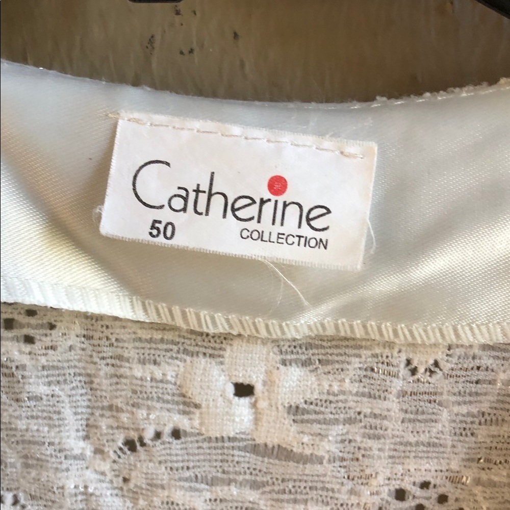 Catherine Lace Ruffle Button-Front Blouse - Picture 5 of 9